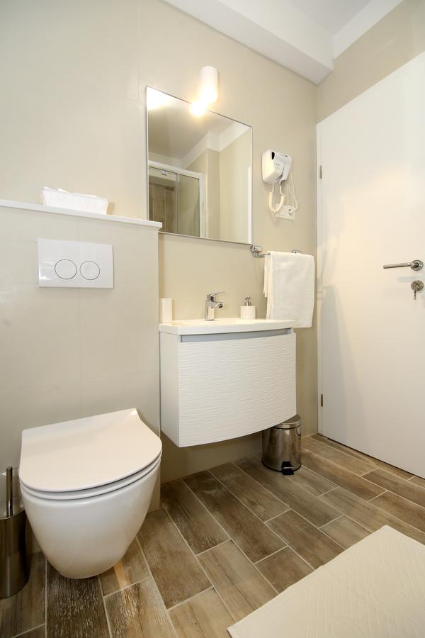 سبليت Maxim Rooms & Apartments المظهر الخارجي الصورة